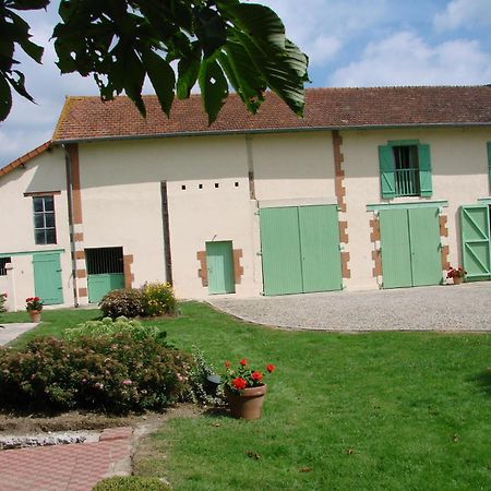 Les Malvaux Acomodação com café da manhã Huriel Exterior foto